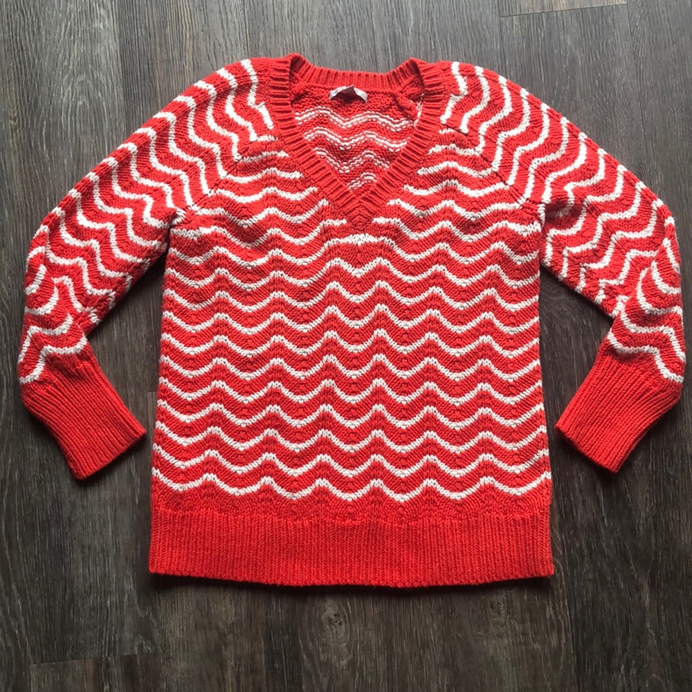 Women’s Gap V Neck Wavy Stripe Sweater Sz M
